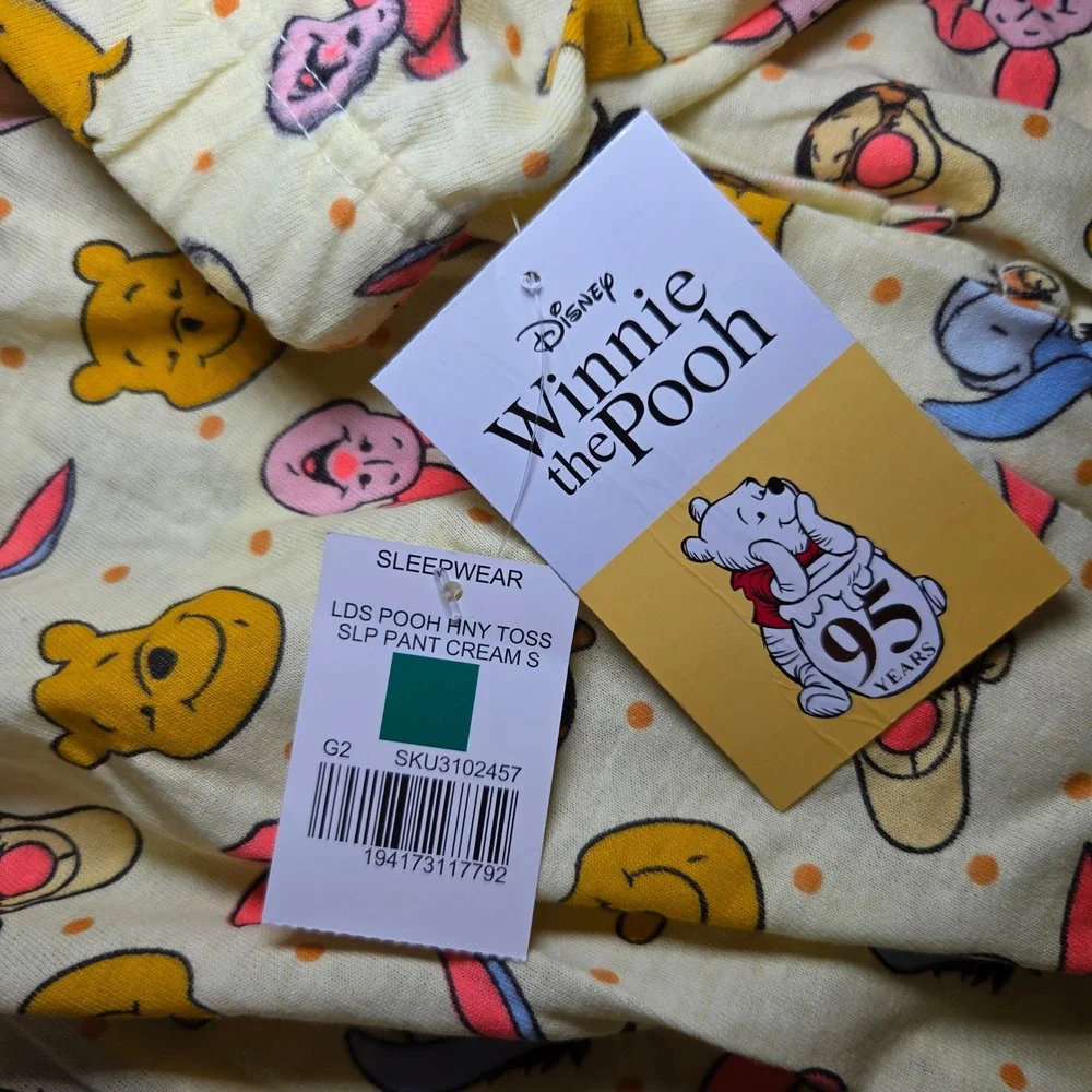 Disney Winnie‎ the Pooh Cream Toss Sleep Pants Small NWT